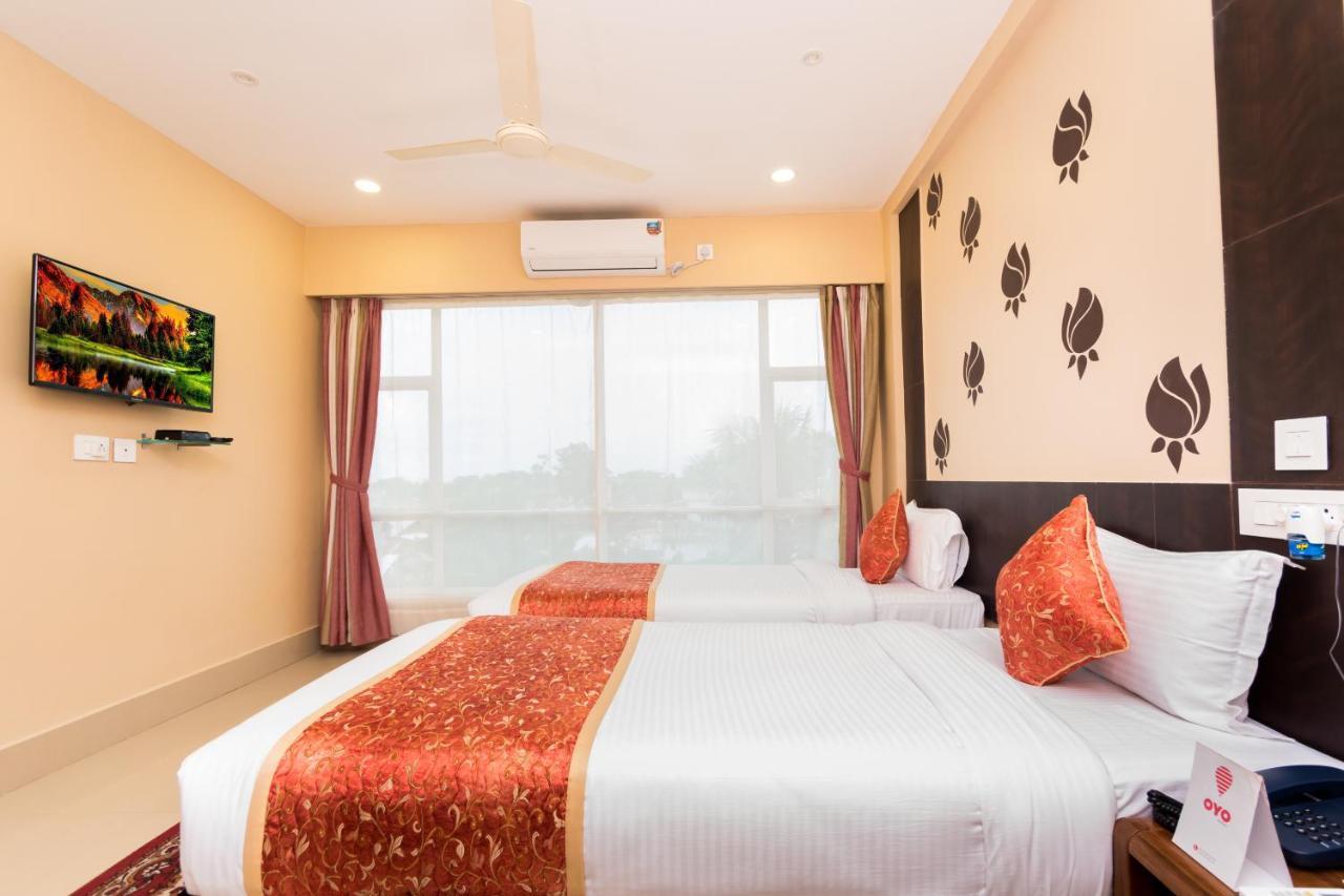 Central Courtyard Boutique Hotel Силигури Экстерьер фото