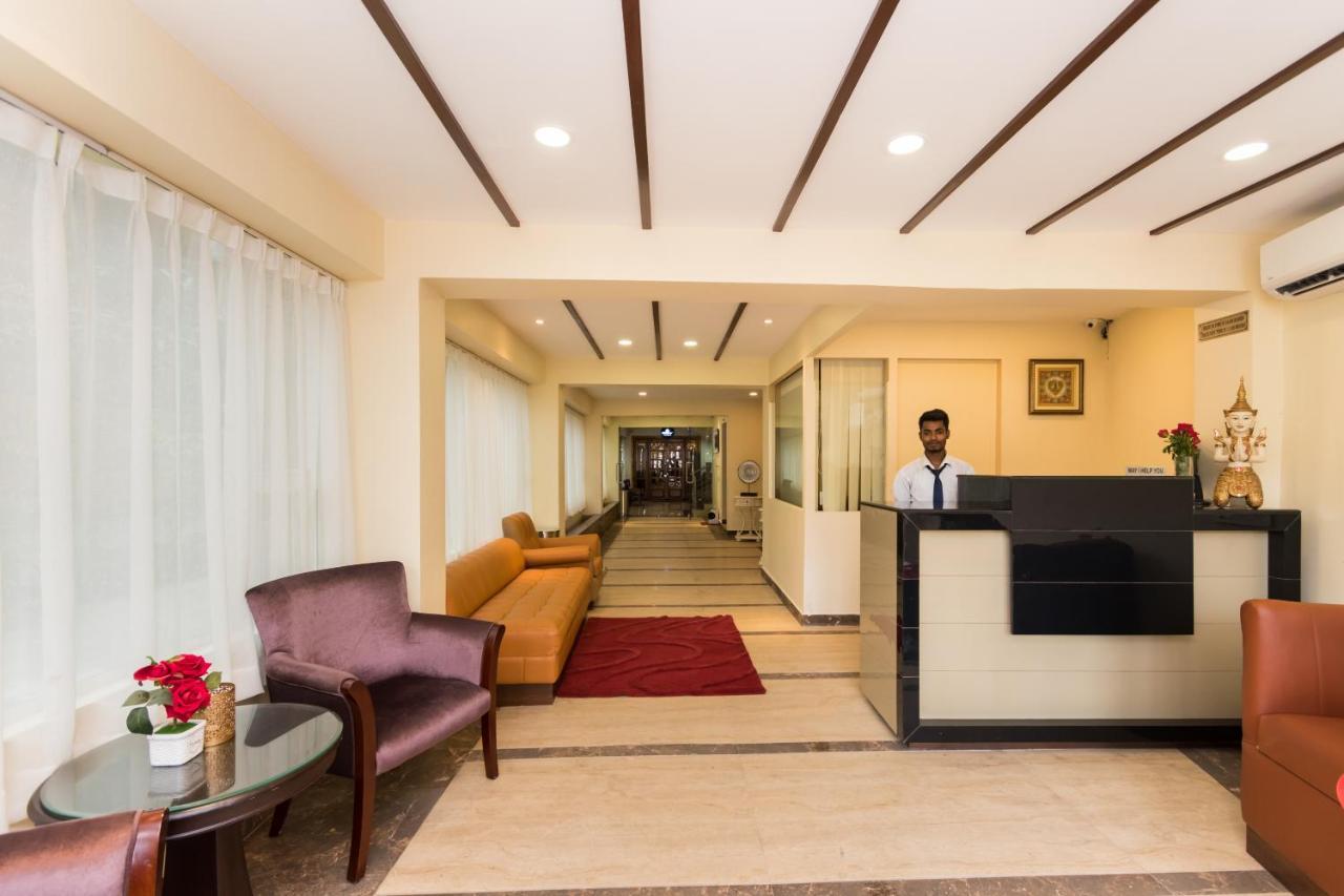 Central Courtyard Boutique Hotel Силигури Экстерьер фото